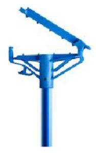 Quick-change wet mop handle