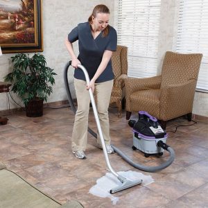 ProGuard 4 portable wet/dry vacuum with tool kit