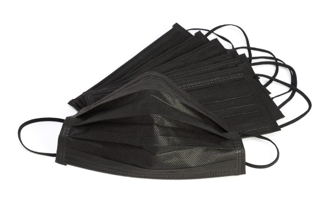 Black disposable masks (box of 40)