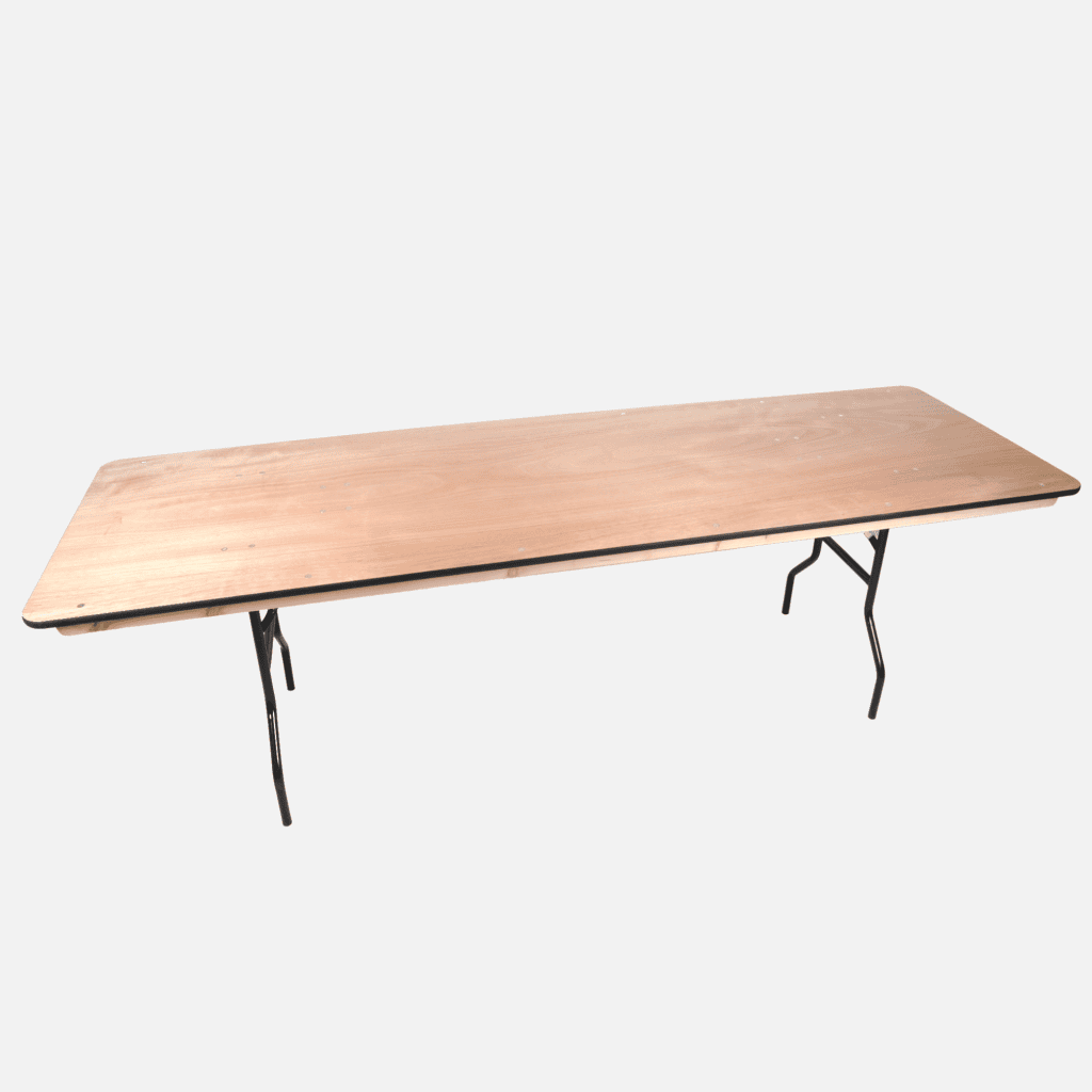 Folding table 8' / seats 8 to 10